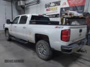 ✅ 2019 Chevrolet Silverado 2500HD LT • VIN: 1GC1KSEG9KF277777 • Лот: 40597481. Опубликован ранее на IAAI с пробегом 105 812 миль. Бесплатный доступ к архиву аукционных продаж из США и подробный отчёт об истории автомобиля на DreamBid. Изображение 3.