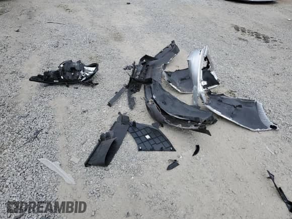 2024 Nissan Pathfinder S with VIN 5N1DR3AA2RC229397, listed as a Copart auction lot 70648084 with 6,037 mi miles and Salvage title. Bid and sale history available at DreamBid. Image 15.