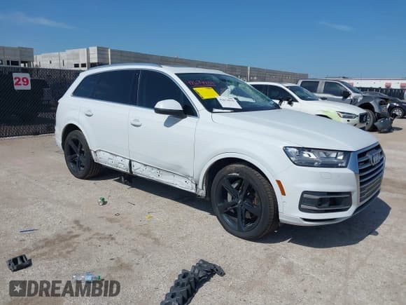 ✅ 2019 Audi Q7 Prestige • VIN: WA1VAAF7XKD025362 • Lot: 42674939. Listed on IAAI with 73,393 mi. Free auction sales archive from the USA and detailed vehicle history report at DreamBid. Image 1.