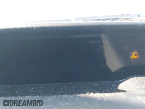 ✅ 2001 Toyota Corolla CE • VIN: 1NXBR12EX1Z458714 • Lot: 42980518. Wystawiony na IAAI z przebiegiem 199 364 mil. Bezpłatny archiwum sprzedaży aukcyjnych z USA i szczegółowy raport historii pojazdu na DreamBid. Zdjęcie 12.