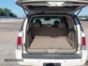 ✅ 2003 Mercury Mountaineer • VIN: 4M2DU66WX3ZJ51748 • Lot: 43157660. Listed on IAAI with 222,648 mi. Free auction sales archive from the USA and detailed vehicle history report at DreamBid. Image 16.