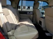 ✅ 2016 Ford Expedition XLT • VIN: 1FMJU1HT7GEF41942 • Lot: 80394685. Wystawiony na Copart z przebiegiem 156 150 mil. Bezpłatny archiwum sprzedaży aukcyjnych z USA i szczegółowy raport historii pojazdu na DreamBid. Zdjęcie 11.