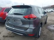 ✅ 2017 Nissan Rogue SL • VIN: 5N1AT2MV9HC732937 • Lot: 43742673. Wystawiony na IAAI z przebiegiem 155 011 mil. Bezpłatny archiwum sprzedaży aukcyjnych z USA i szczegółowy raport historii pojazdu na DreamBid. Zdjęcie 4.