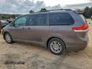 ✅ 2012 Toyota Sienna XLE • VIN: 5TDYK3DC5CS255778 • Lot: 94214015. Listed on Copart with 114,207 mi. Free auction sales archive from the USA and detailed vehicle history report at DreamBid. Image 2.