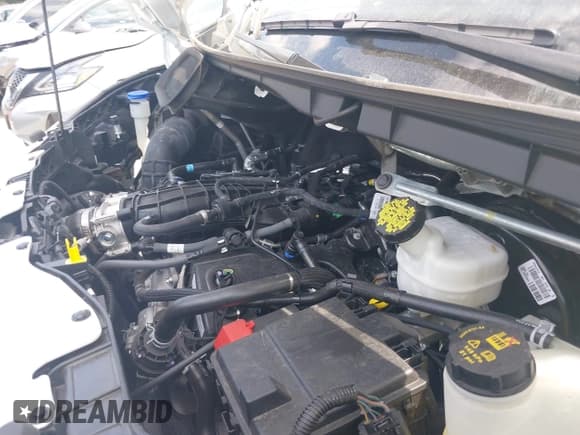 ✅ 2025 Ford Transit Passenger XL • VIN: 1FBAX2YG4SKA25556 • Lot: 42944558. Wystawiony na IAAI z przebiegiem 10 351 mil. Bezpłatny archiwum sprzedaży aukcyjnych z USA i szczegółowy raport historii pojazdu na DreamBid. Zdjęcie 10.