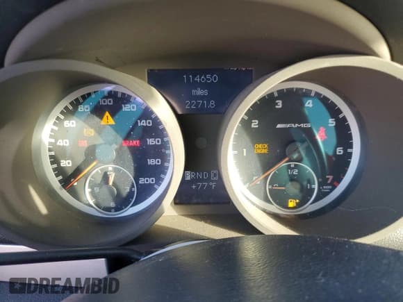 ✅ 2007 Mercedes-Benz SLK 55 AMG • VIN: WDBWK73F57F148566 • Лот: 71528715. Опубликован ранее на Copart с пробегом 114 650 миль. Бесплатный доступ к архиву аукционных продаж из США и подробный отчёт об истории автомобиля на DreamBid. Изображение 9.