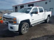 ✅ 2019 Chevrolet Silverado 2500HD High Country • VIN: 1GC1KUEY5KF212610 • Lot: 43516033. Wystawiony na IAAI z przebiegiem 170 238 mil. Bezpłatny archiwum sprzedaży aukcyjnych z USA i szczegółowy raport historii pojazdu na DreamBid. Zdjęcie 19.
