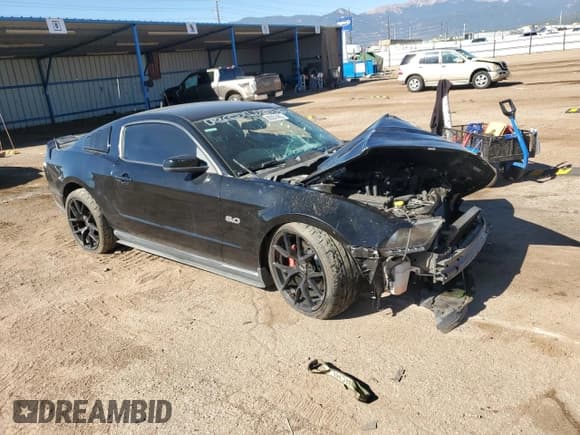 ✅ 2011 Ford Mustang GT • VIN: 1ZVBP8CF9B5119705 • Лот: 80337465. Опубликован ранее на Copart с пробегом Не указан. Бесплатный доступ к архиву аукционных продаж из США и подробный отчёт об истории автомобиля на DreamBid. Изображение 4.
