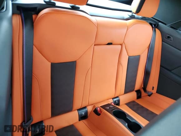 ✅ 2025 BMW M4 • VIN: WBS43BA0XSCS97212 • Lot: 50095745. Wystawiony na Copart z przebiegiem 928 mil. Bezpłatny archiwum sprzedaży aukcyjnych z USA i szczegółowy raport historii pojazdu na DreamBid. Zdjęcie 10.