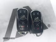 ✅ 2018 Buick Envision Premium • VIN: LRBFX3SX9JD002307 • Лот: 43425371. Опубликован ранее на IAAI с пробегом 88 067 миль. Бесплатный доступ к архиву аукционных продаж из США и подробный отчёт об истории автомобиля на DreamBid. Изображение 11.