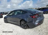 ✅ 2023 Tesla Model 3 • VIN: 5YJ3E1EA6PF453766 • Lot: 51053125. Wystawiony na Copart z przebiegiem 61 030 mil. Bezpłatny archiwum sprzedaży aukcyjnych z USA i szczegółowy raport historii pojazdu na DreamBid. Zdjęcie 2.