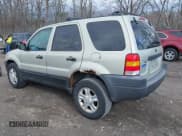 ✅ 2004 Ford Escape XLT • VIN: 1FMYU93184KB61332 • Lot: 42024633. Wystawiony na IAAI z przebiegiem 252 972 mil. Bezpłatny archiwum sprzedaży aukcyjnych z USA i szczegółowy raport historii pojazdu na DreamBid. Zdjęcie 3.