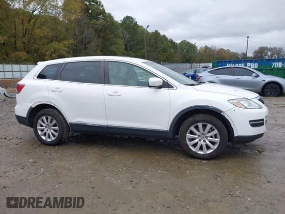 ✅ 2009 Mazda CX-9 Grand Touring • VIN: JM3TB28A990175383 • Lot: 43539554. Wystawiony na IAAI z przebiegiem 129 246 mil. Bezpłatny archiwum sprzedaży aukcyjnych z USA i szczegółowy raport historii pojazdu na DreamBid. Zdjęcie 13.