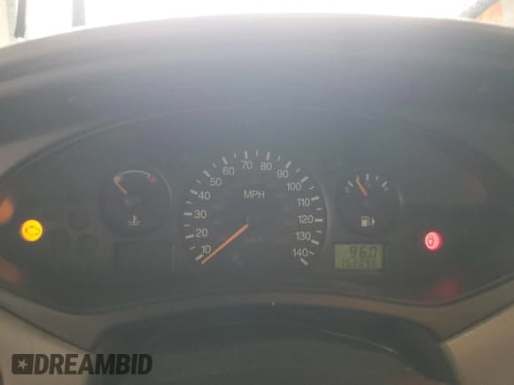 ✅ 2003 Ford Focus SE Fleet • VIN: 1FAFP363X3W309247 • Lot: 87439485. Listed on Copart with 152,096 mi. Free auction sales archive from the USA and detailed vehicle history report at DreamBid. Image 9.