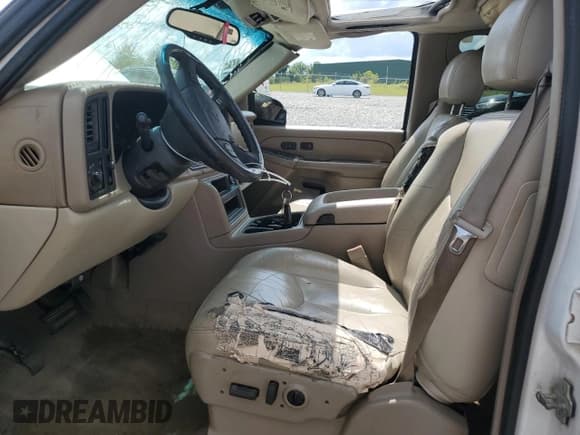 ✅ 2006 Chevrolet Tahoe LT • VIN: 1GNEC13Z76R144556 • Lot: 66041275. Listed on Copart with 295,015 mi. Free auction sales archive from the USA and detailed vehicle history report at DreamBid. Image 7.