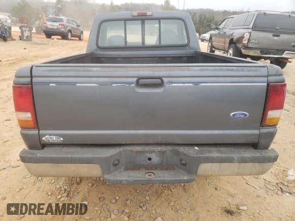 ✅ 1994 Ford Ranger Splash • VIN: 1FTCR10X4RUC23587 • Lot: 85518794. Listed on Copart with 266,836 mi. Free auction sales archive from the USA and detailed vehicle history report at DreamBid. Image 6.
