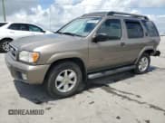 ✅ 2002 Nissan Pathfinder SE • VIN: JN8DR09X22W661444 • Лот: 58790165. Опубликован ранее на Copart с пробегом 189 775 миль. Бесплатный доступ к архиву аукционных продаж из США и подробный отчёт об истории автомобиля на DreamBid. Изображение 1.