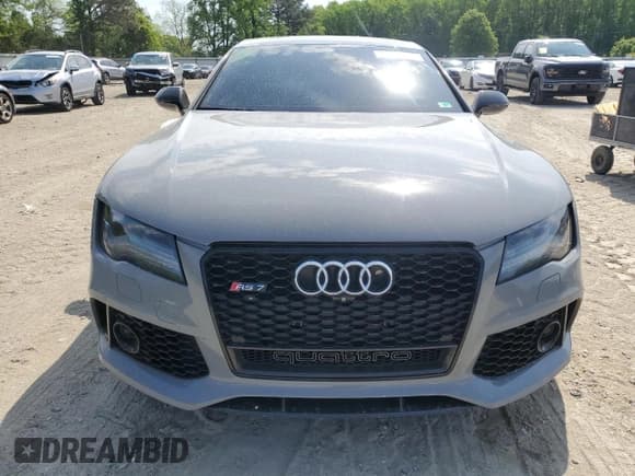 ✅ 2014 Audi RS 7 Prestige • VIN: WUAW2BFC2EN903944 • Лот: 54236125. Опубликован ранее на Copart с пробегом 114 908 миль. Бесплатный доступ к архиву аукционных продаж из США и подробный отчёт об истории автомобиля на DreamBid. Изображение 5.