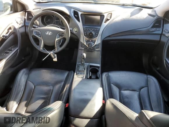 ✅ 2012 Hyundai Azera • VIN: KMHFH4JG6CA179001 • Лот: 92294655. Опубликован ранее на Copart с пробегом 177 690 миль. Бесплатный доступ к архиву аукционных продаж из США и подробный отчёт об истории автомобиля на DreamBid. Изображение 8.