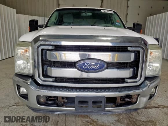 ✅ 2014 Ford F-250 XL • VIN: 1FT7W2AT7EEA02873 • Lot: 61681805. Wystawiony na Copart z przebiegiem 241 783 mil. Bezpłatny archiwum sprzedaży aukcyjnych z USA i szczegółowy raport historii pojazdu na DreamBid. Zdjęcie 5.
