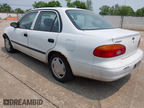 ✅ 2001 Chevrolet Prizm • VIN: 1Y1SK52881Z428636 • Lot: 42372783. Listed on IAAI with 169,729 mi. Free auction sales archive from the USA and detailed vehicle history report at DreamBid. Image 3.