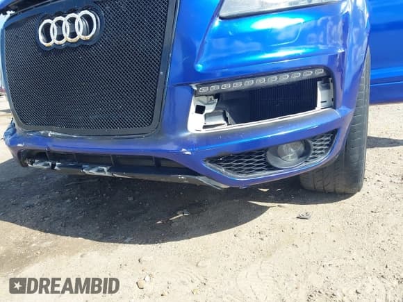 ✅ 2013 Audi Q7 S line Prestige • VIN: WA1DGAFE1DD004993 • Lot: 42993421. Listed on IAAI with 175,732 mi. Free auction sales archive from the USA and detailed vehicle history report at DreamBid. Image 19.