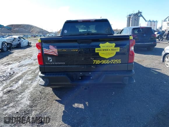 ✅ 2023 Chevrolet Silverado 1500 Work Truck • VIN: 1GCRDAEDXPZ307503 • Lot: 41588406. Wystawiony na IAAI z przebiegiem 79 583 mil. Bezpłatny archiwum sprzedaży aukcyjnych z USA i szczegółowy raport historii pojazdu na DreamBid. Zdjęcie 16.
