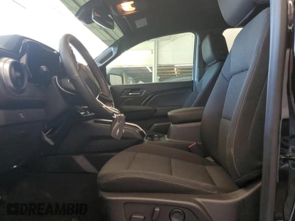 ✅ 2025 Chevrolet Colorado 2WD Work Truck • VIN: 1GCPSBEK4S1119245 • Lot: 84418805. Listed on Copart with 17,201 mi. Free auction sales archive from the USA and detailed vehicle history report at DreamBid. Image 7.