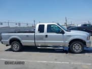 ✅ 2005 Ford F-250 XL • VIN: 1FTSX20555EC81170 • Лот: 42603180. Опубликован ранее на IAAI с пробегом 111 720 миль. Бесплатный доступ к архиву аукционных продаж из США и подробный отчёт об истории автомобиля на DreamBid. Изображение 13.
