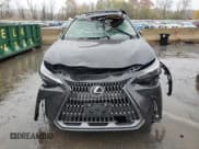 ✅ 2022 Lexus NX 350h • VIN: 2T2AKCEZXNC003732 • Лот: 89908405. Опубликован ранее на Copart с пробегом 28 084 миль. Бесплатный доступ к архиву аукционных продаж из США и подробный отчёт об истории автомобиля на DreamBid. Изображение 5.