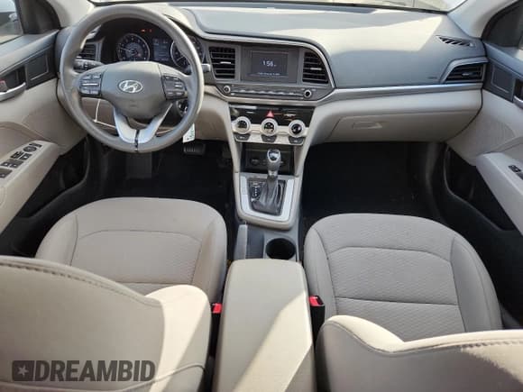 ✅ 2019 Hyundai Elantra SE • VIN: 5NPD74LF9KH449395 • Lot: 92687645. Listed on Copart with 130,450 mi. Free auction sales archive from the USA and detailed vehicle history report at DreamBid. Image 8.