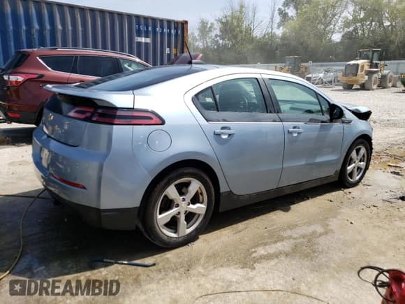 ✅ 2015 Chevrolet Volt • VIN: 1G1RB6E48FU118226 • Lot: 68071924. Wystawiony na Copart z przebiegiem 81 102 mil. Bezpłatny archiwum sprzedaży aukcyjnych z USA i szczegółowy raport historii pojazdu na DreamBid. Zdjęcie 3.