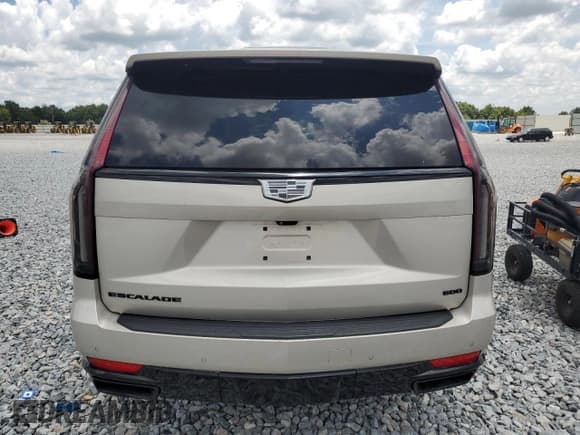 ✅ 2023 Cadillac Escalade ESV 4WD Sport Platinum • VIN: 1GYS4RKLXPR142901 • Лот: 64046195. Опубликован ранее на Copart с пробегом 25 367 миль. Бесплатный доступ к архиву аукционных продаж из США и подробный отчёт об истории автомобиля на DreamBid. Изображение 6.