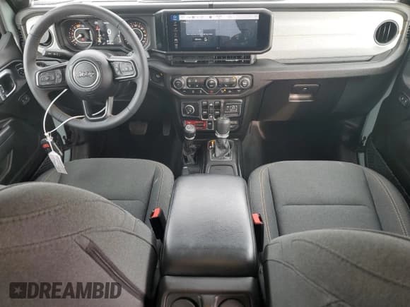 ✅ 2024 Jeep Wrangler Willys • VIN: 1C4PJXDN6RW172747 • Lot: 83798885. Listed on Copart with 21,100 mi. Free auction sales archive from the USA and detailed vehicle history report at DreamBid. Image 8.