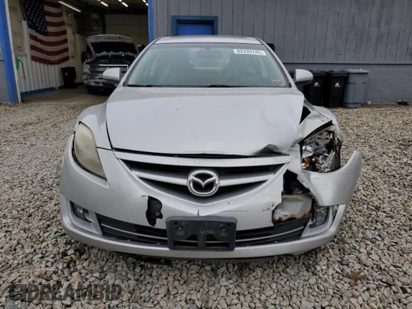 ✅ 2010 Mazda 6 S Touring Plus • VIN: 1YVHZ8CB6A5M39478 • Lot: 82435745. Wystawiony na Copart z przebiegiem 128 685 mil. Bezpłatny archiwum sprzedaży aukcyjnych z USA i szczegółowy raport historii pojazdu na DreamBid. Zdjęcie 5.