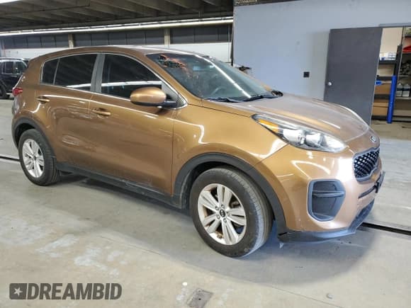 ✅ 2017 Kia Sportage LX • VIN: KNDPM3AC3H7274096 • Лот: 90647855. Опубликован ранее на Copart с пробегом 139 643 миль. Бесплатный доступ к архиву аукционных продаж из США и подробный отчёт об истории автомобиля на DreamBid. Изображение 4.