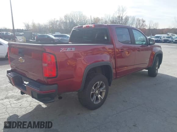 ✅ 2017 Chevrolet Colorado 4WD Z71 • VIN: 1GCGTDEN2H1299420 • Лот: 43657535. Опубликован ранее на IAAI с пробегом 199 757 миль. Бесплатный доступ к архиву аукционных продаж из США и подробный отчёт об истории автомобиля на DreamBid. Изображение 4.