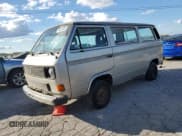 ✅ 1985 Volkswagen Vanagon • VIN: WV2YB0259FH031183 • Лот: 84936065. Опубликован ранее на Copart с пробегом 149 471 миль. Бесплатный доступ к архиву аукционных продаж из США и подробный отчёт об истории автомобиля на DreamBid. Изображение 1.