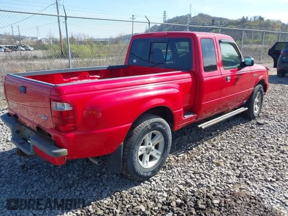 ✅ 2003 Ford Ranger XL Fleet • VIN: 1FTZR45E93PB40343 • Лот: 42074328. Опубликован ранее на IAAI с пробегом Не указан. Бесплатный доступ к архиву аукционных продаж из США и подробный отчёт об истории автомобиля на DreamBid. Изображение 4.