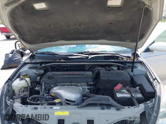 ✅ 2005 Toyota Solara SE • VIN: 4T1CE38P55U957530 • Lot: 42966501. Wystawiony na IAAI z przebiegiem 137 047 mil. Bezpłatny archiwum sprzedaży aukcyjnych z USA i szczegółowy raport historii pojazdu na DreamBid. Zdjęcie 10.