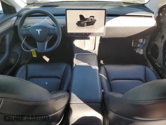 ✅ 2022 Tesla Model 3 • VIN: 5YJ3E1EA2NF299957 • Lot: 90681105. Wystawiony na Copart z przebiegiem 50 295 mil. Bezpłatny archiwum sprzedaży aukcyjnych z USA i szczegółowy raport historii pojazdu na DreamBid. Zdjęcie 8.