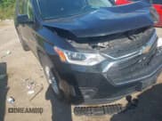 ✅ 2018 Chevrolet Traverse LS • VIN: 1GNEVFKW3JJ111155 • Lot: 43103902. Wystawiony na IAAI z przebiegiem 121 285 mil. Bezpłatny archiwum sprzedaży aukcyjnych z USA i szczegółowy raport historii pojazdu na DreamBid. Zdjęcie 6.