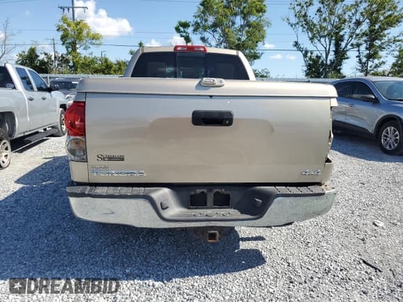 ✅ 2008 Toyota Tundra • VIN: 5TBBV54178S516609 • Lot: 80070295. Wystawiony na Copart z przebiegiem 146 393 mil. Bezpłatny archiwum sprzedaży aukcyjnych z USA i szczegółowy raport historii pojazdu na DreamBid. Zdjęcie 6.