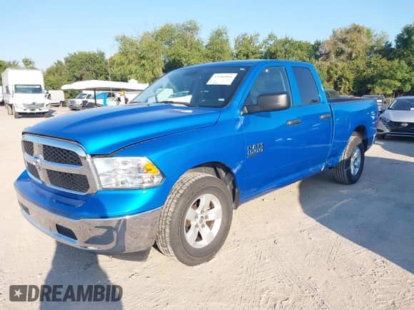 2024 Ram 1500 SLT z VIN 1C6RR6GG0RS123129, wystawiony jako IAAI lot #43186866 z przebiegiem 53 868 mil mil oraz . Historia ofert i sprzedaży dostępna na DreamBid. Obrazek 2.