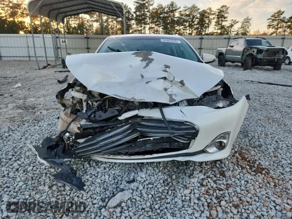 ✅ 2013 Toyota Avalon Limited • VIN: 4T1BD1EB1DU016439 • Lot: 92662695. Wystawiony na Copart z przebiegiem 240 027 mil. Bezpłatny archiwum sprzedaży aukcyjnych z USA i szczegółowy raport historii pojazdu na DreamBid. Zdjęcie 5.