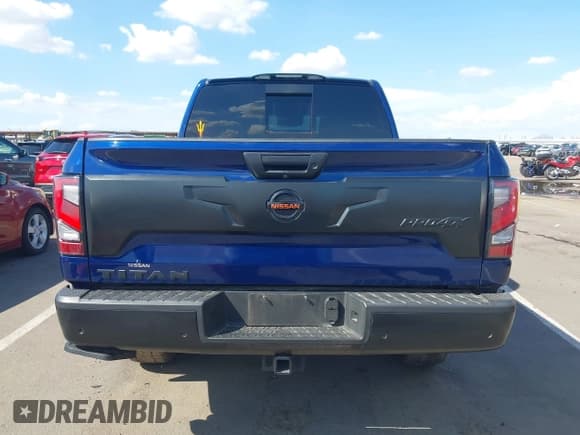 ✅ 2021 Nissan Titan SV • VIN: 1N6AA1ED2MN512321 • Lot: 43166173. Wystawiony na IAAI z przebiegiem 76 155 mil. Bezpłatny archiwum sprzedaży aukcyjnych z USA i szczegółowy raport historii pojazdu na DreamBid. Zdjęcie 17.