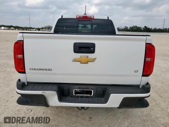 ✅ 2018 Chevrolet Colorado 2WD LT • VIN: 1GCGSCEA9J1175015 • Lot: 59528485. Listed on Copart with 72,427 mi. Free auction sales archive from the USA and detailed vehicle history report at DreamBid. Image 6.