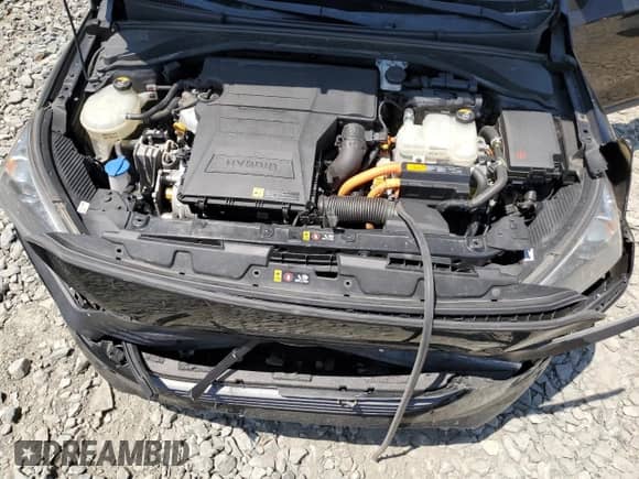 2017 Hyundai Ioniq Limited с VIN KMHC85LC7HU048975, выставлен на аукционе Copart как лот 65923184 с пробегом 150 592 миль миль и Списание • Salvage title. История ставок и продаж доступна на DreamBid. Изображение 11.