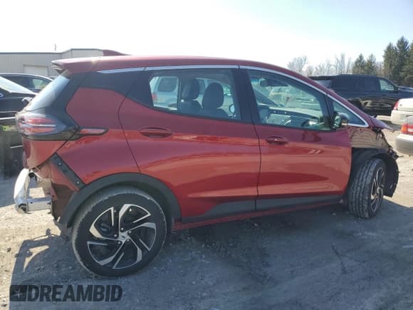 ✅ 2023 Chevrolet Bolt EV 2LT • VIN: 1G1FX6S05P4184370 • Lot: 48397545. Wystawiony na Copart z przebiegiem 13 991 mil. Bezpłatny archiwum sprzedaży aukcyjnych z USA i szczegółowy raport historii pojazdu na DreamBid. Zdjęcie 3.