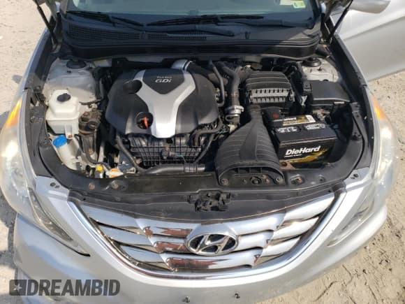 ✅ 2012 Hyundai Sonata SE • VIN: 5NPEC4AB5CH321768 • Lot: 69048884. Listed on Copart with 62,410 mi. Free auction sales archive from the USA and detailed vehicle history report at DreamBid. Image 12.